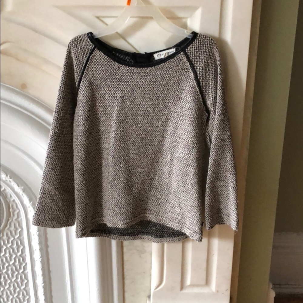 Girls sweater